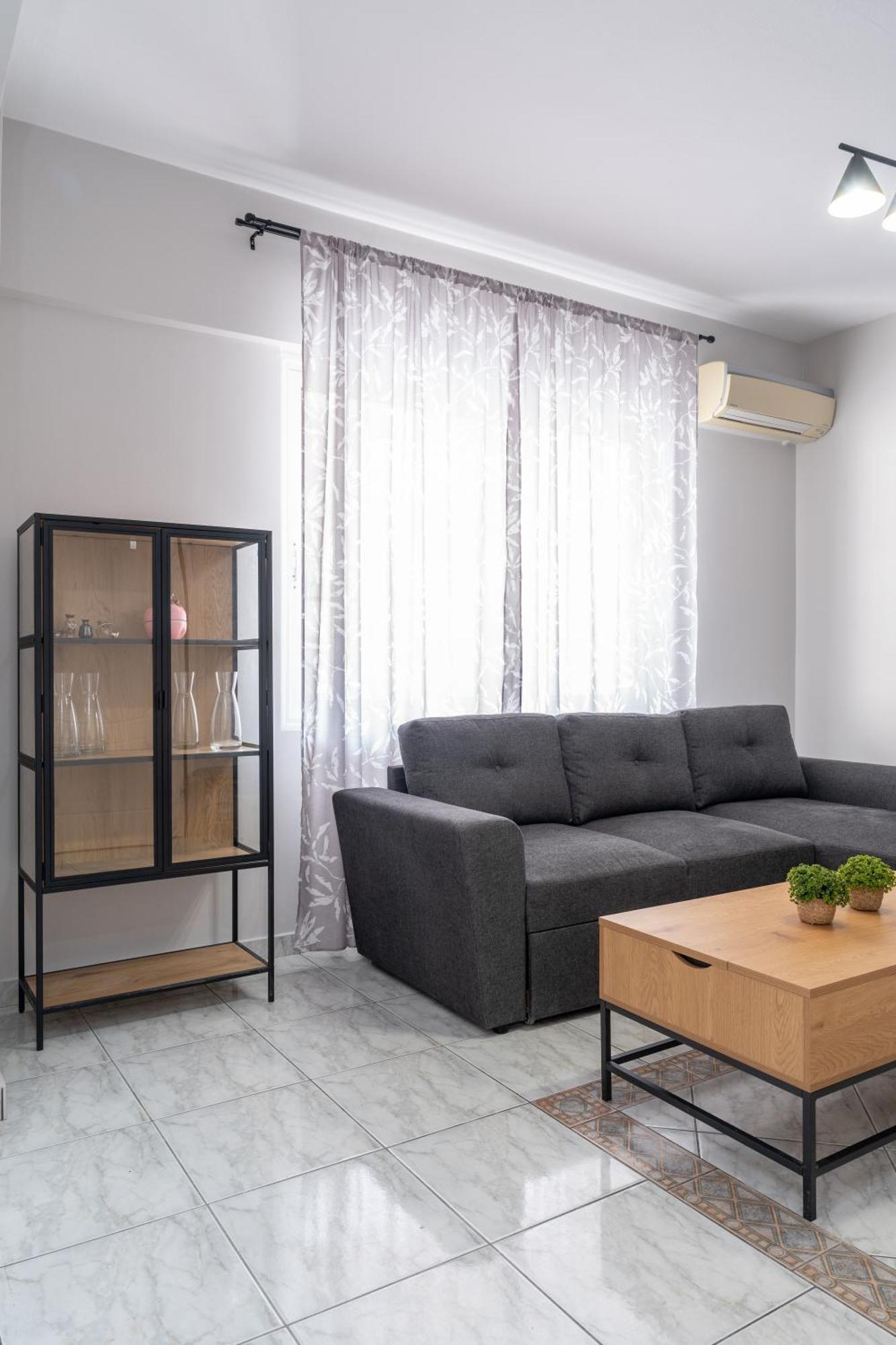 Ninas Central Apartment Kavala Exterior foto